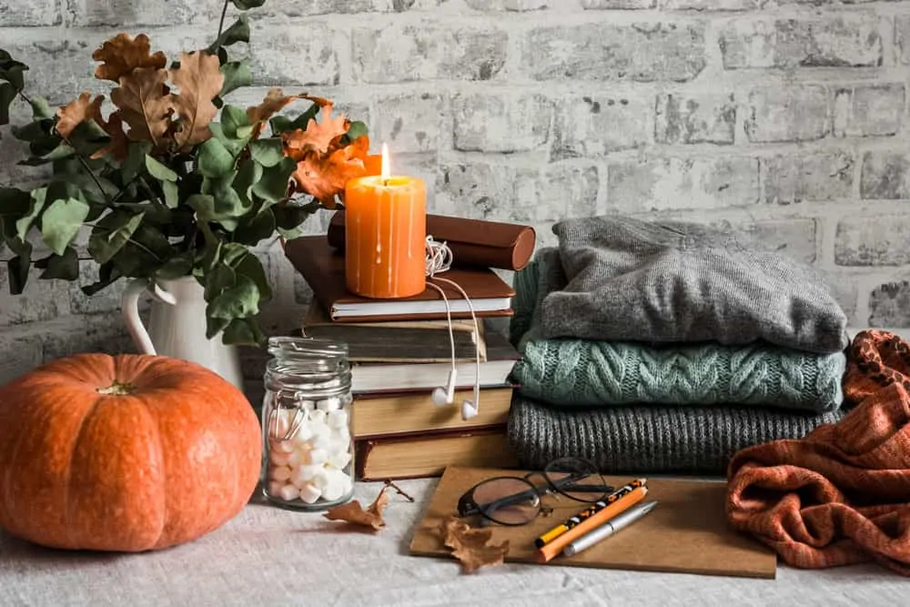 how to make your house smell like fall - fall scent