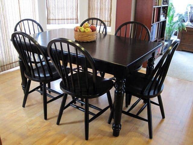 how to paint kitchen chairs - kitchen chairs painted in black