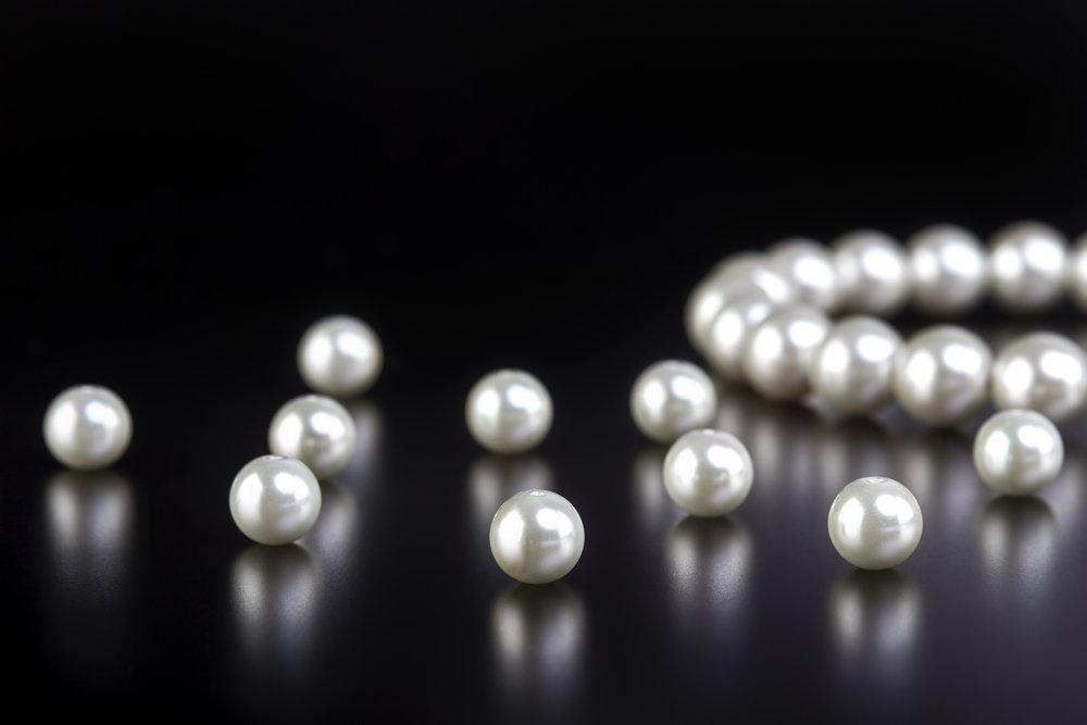 which common kitchen liquid will dissolve a pearl - pearls
